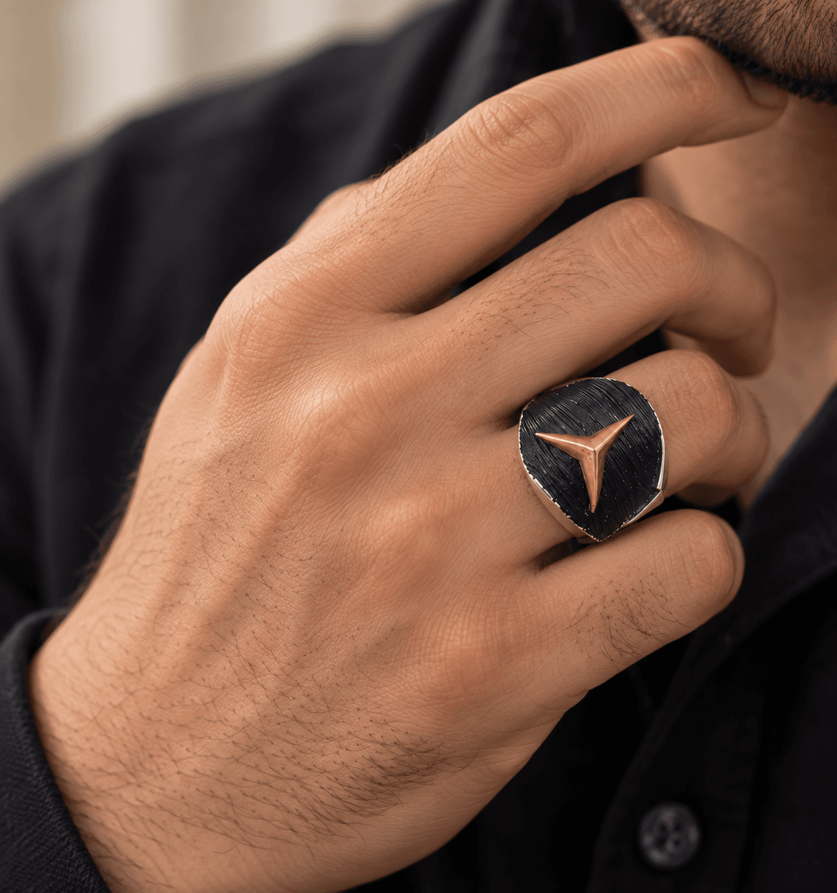 Men's Textured Two-Tone Star Signet Ring in 925 Sterling Silver | Noor-e-Chandi
